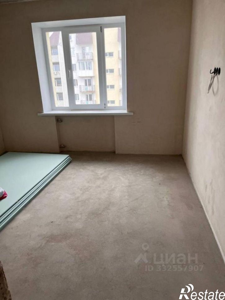 3-комн квартира ул Лопатина Гора, 8,  д. 8