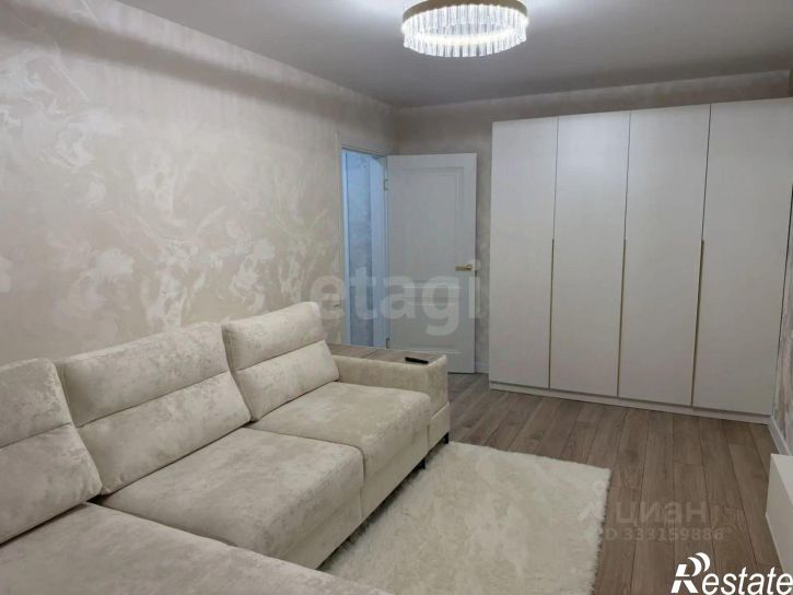 2-комн квартира ул им Чернышевского Н.Г., 8,  д. 8