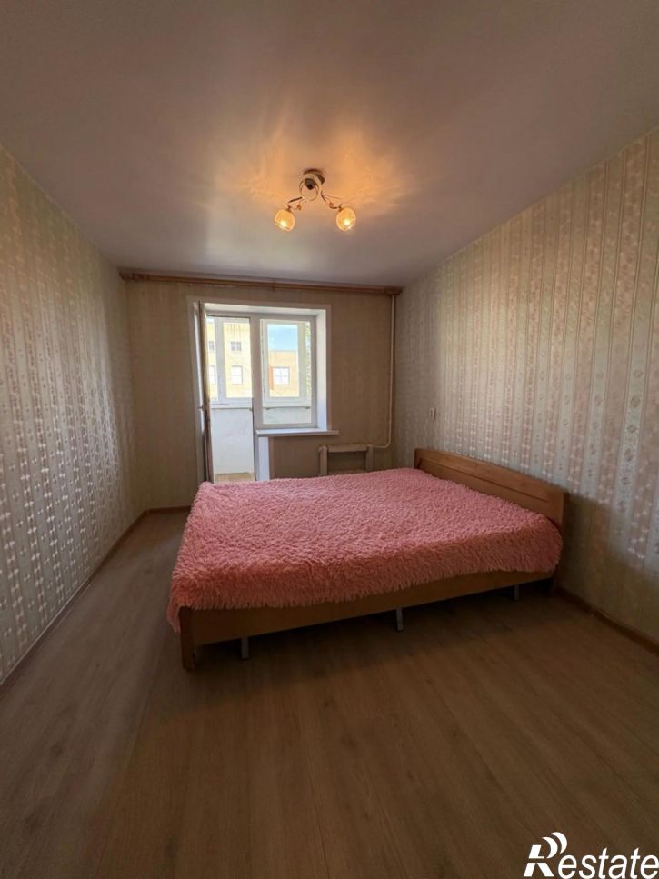 3-комн квартира Усть-Курдюмская, 3