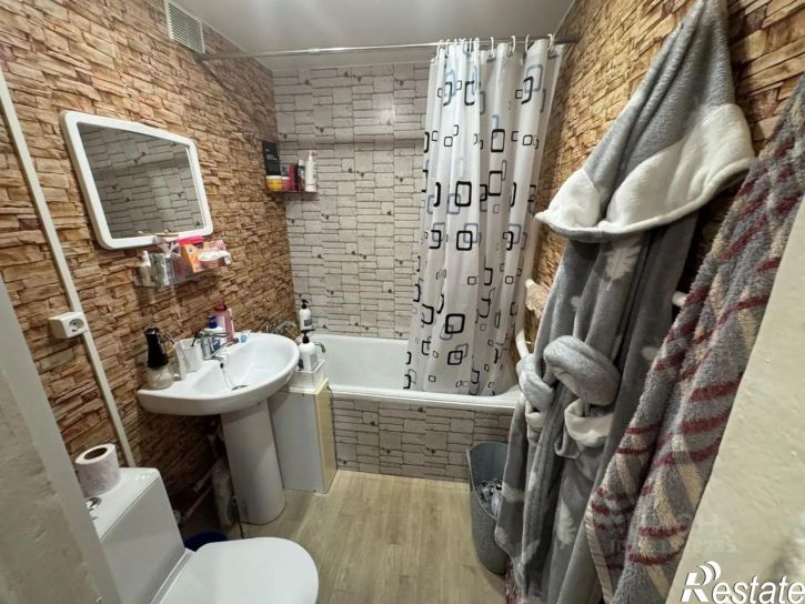 1-комн квартира ул им Чернышевского Н.Г., 143,  д. 143
