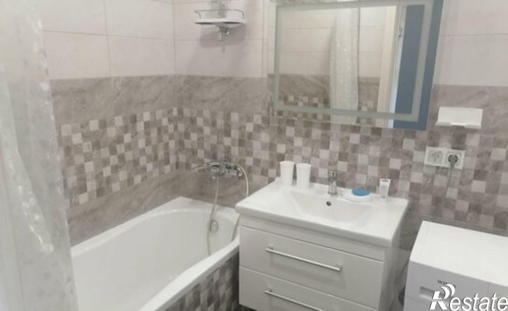 2-комн квартира ул Лунная, 30,  д. 30