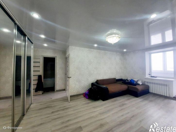 3-комн квартира Усть-Курдюмская ул, 49а