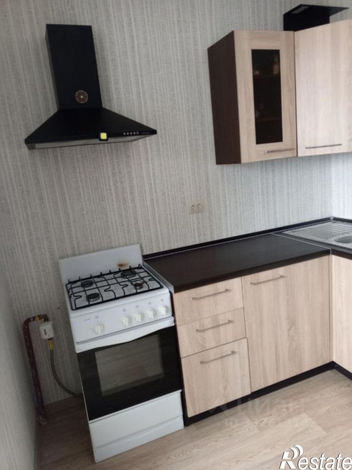 1-комн квартира ул им Лисина С.П., 1,  д. 1