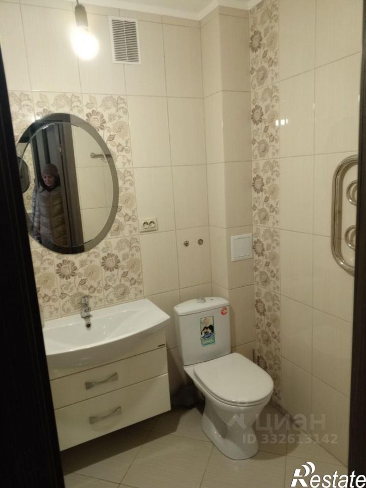 1-комн квартира ул им Лисина С.П., 1,  д. 1