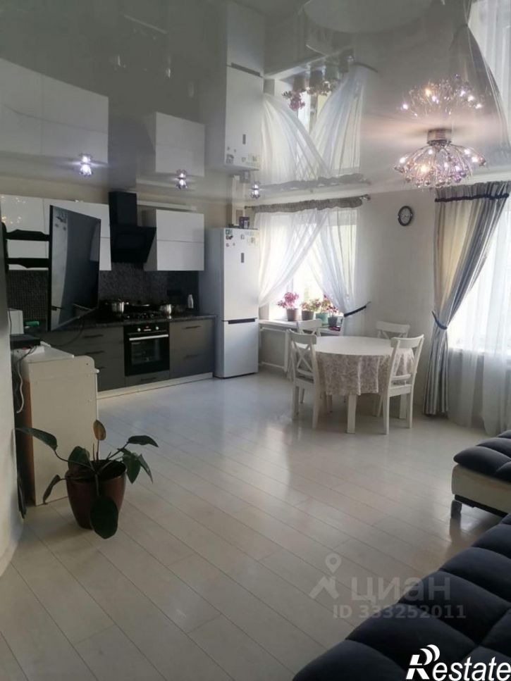 3-комн квартира ул Лунная, 27,  д. 27
