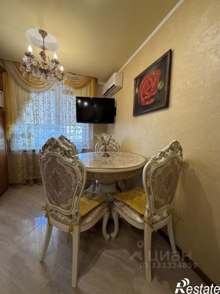 3-комн квартира Саратов г., Кировский