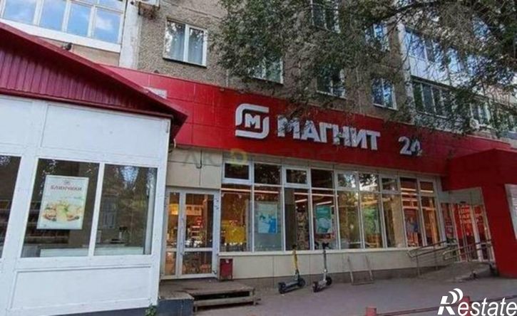 4-комн квартира пр-кт им 50 лет Октября, 17,  д. 17
