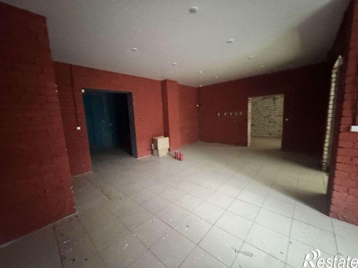 Торговое помещение ул Романтиков, 46Б,  д. 46Б