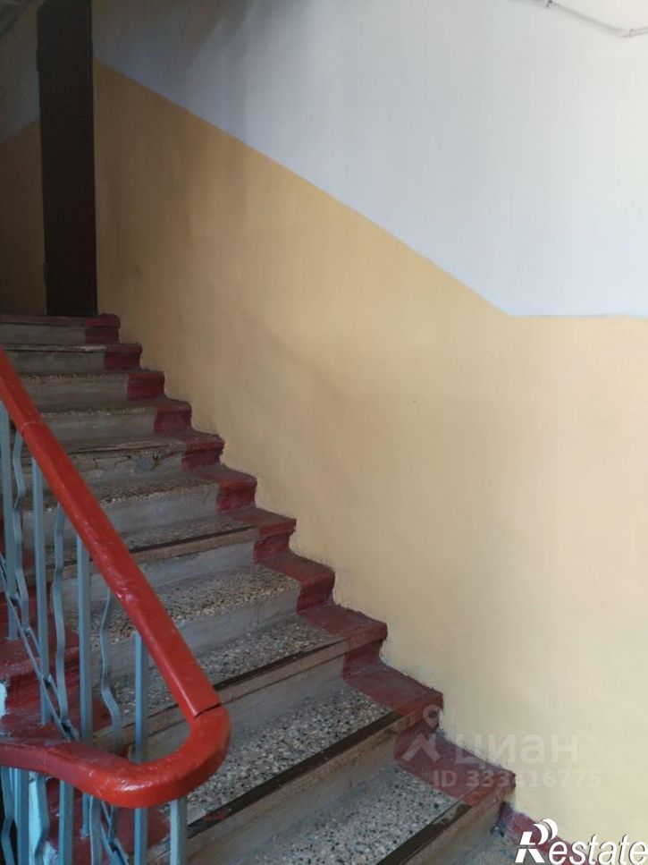 3-комн квартира ул Барнаульская, 4,  д. 4