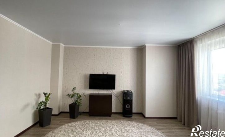 2-комн квартира ул им академика О.К.Антонова, 24,  д. 24