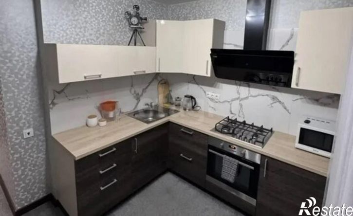 1-комн квартира ул им братьев Никитиных, 18,  д. 18