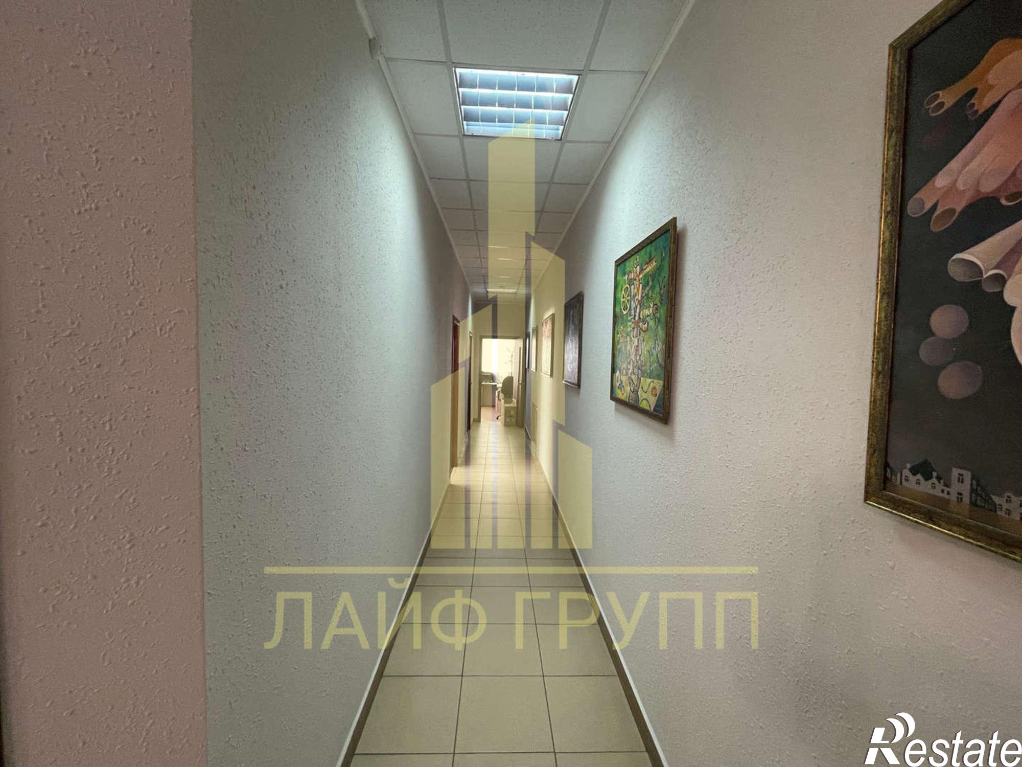 Купить торговое помещение за 63 000 000 рублей на Рахова улица, 158