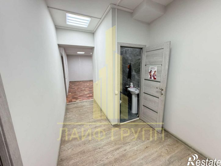 Торговое помещение Зарубина улица, 180/184к1