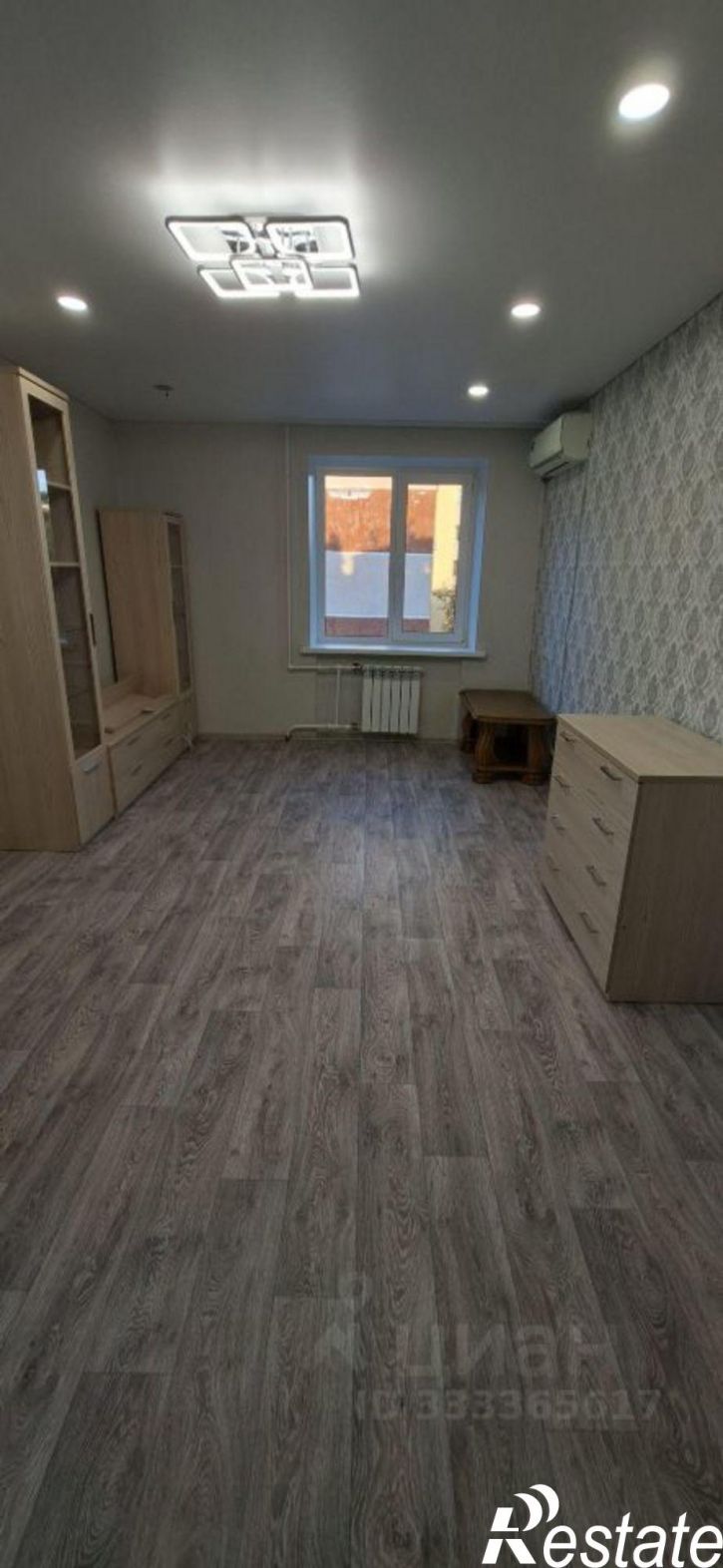 3-комн квартира ул им Хользунова А.И., 10/12,  д. 10/12
