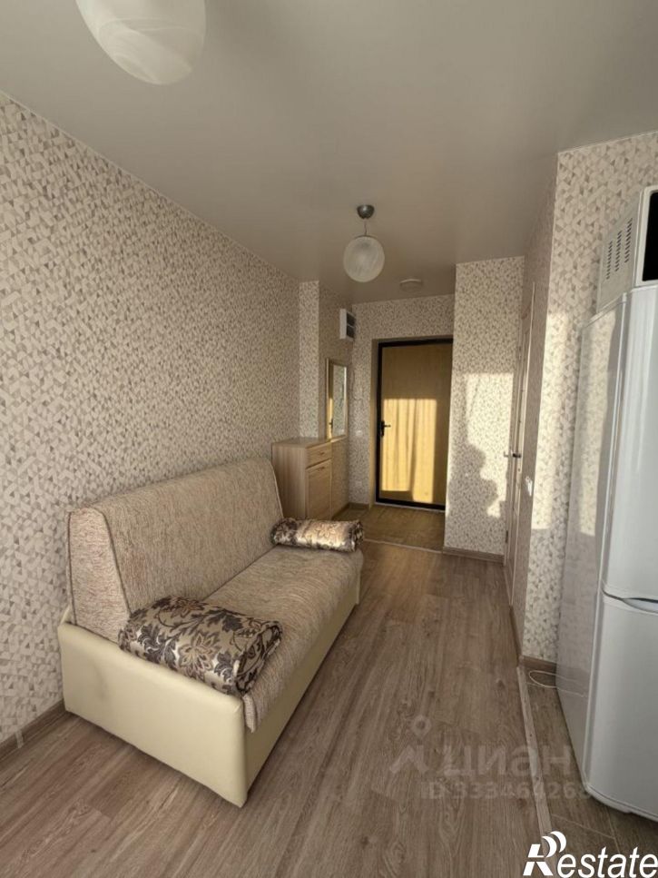 1-комн квартира пр-кт Героев Отечества, 4А,  д. 4А