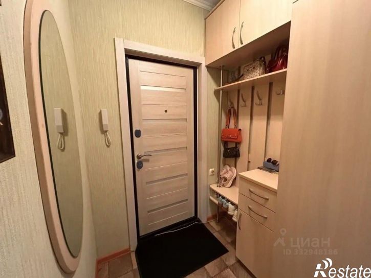 2-комн квартира ул им Тархова С.Ф., 27Б,  д. 27Б