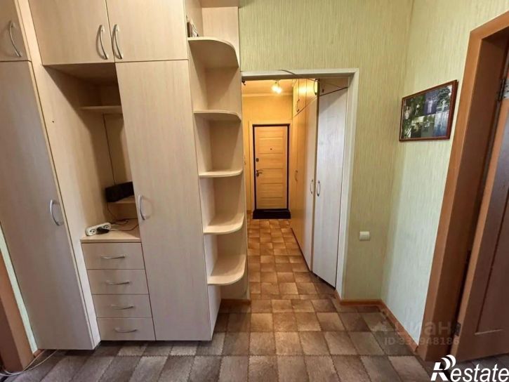 2-комн квартира ул им Тархова С.Ф., 27Б,  д. 27Б