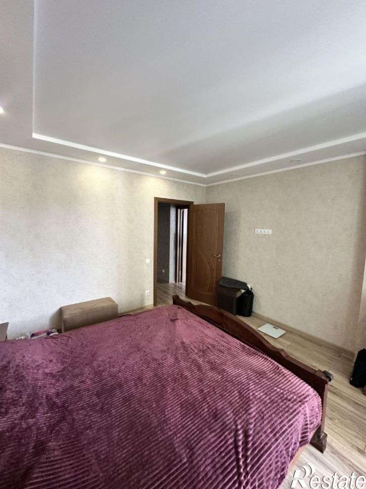 3-комн квартира ул им Чернышевского Н.Г., 108,  д. 108