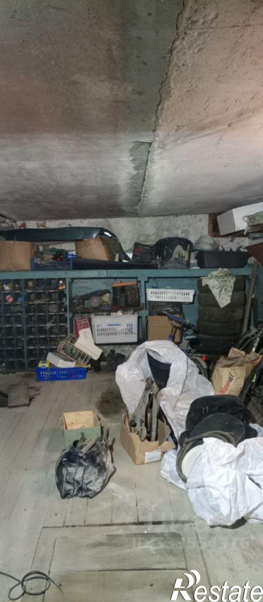 Купить гараж, место в паркинге за 495 012 рублей на Театральная пл