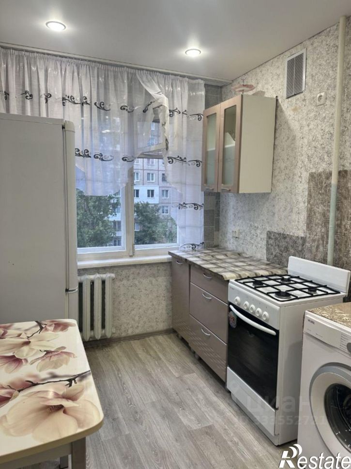 2-комн квартира ул Клиническая, 3,  д. 3