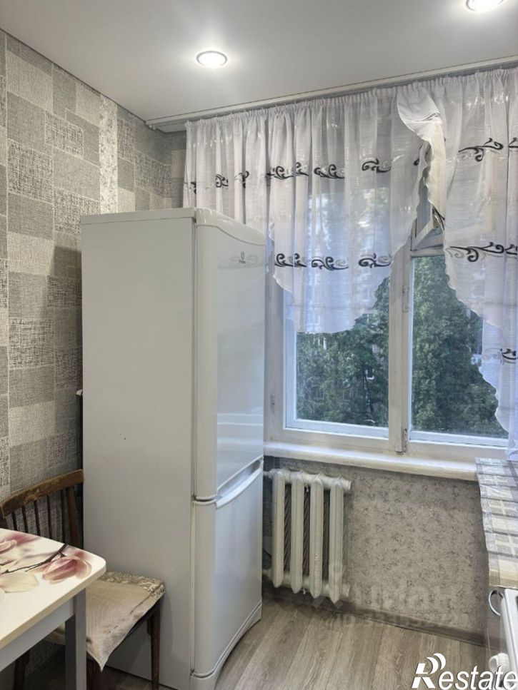 2-комн квартира ул Клиническая, 3,  д. 3