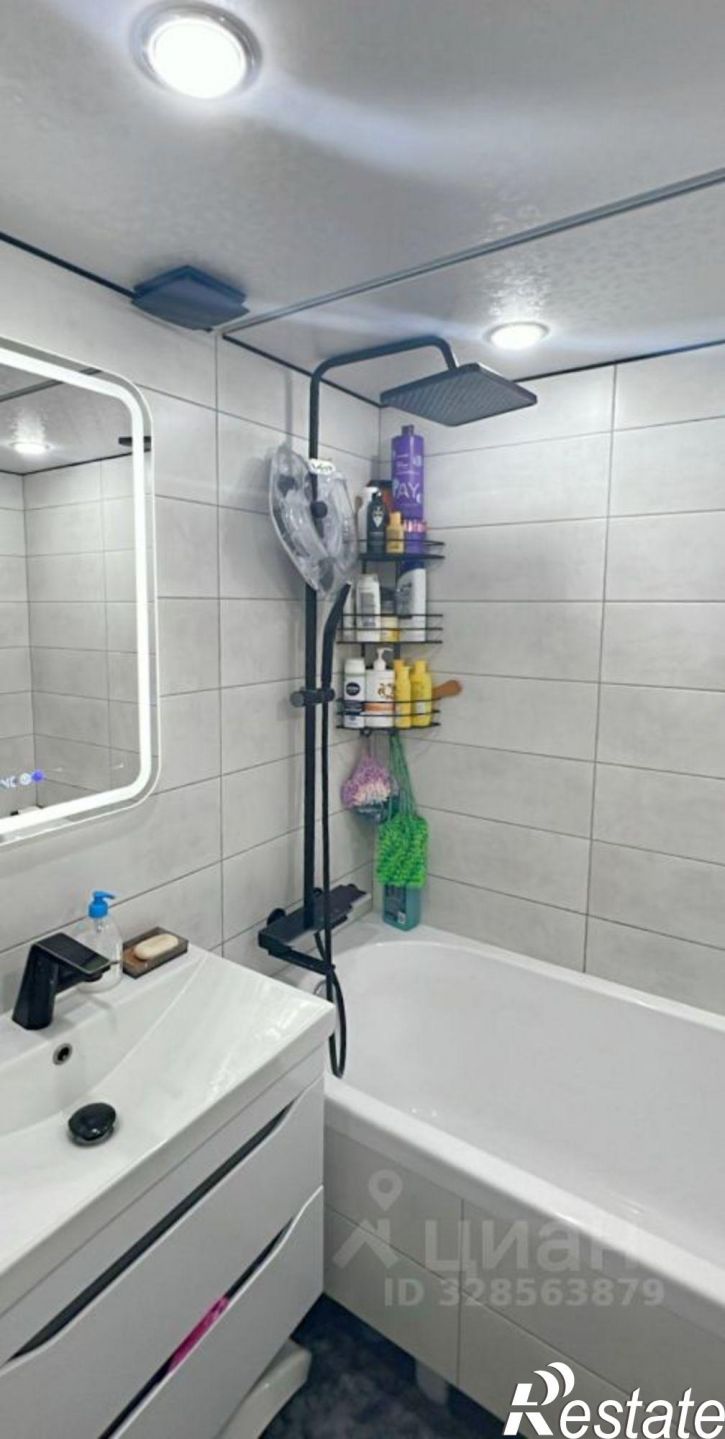 4-комн квартира 3-й Крекингский пр-д, 19,  д. 19