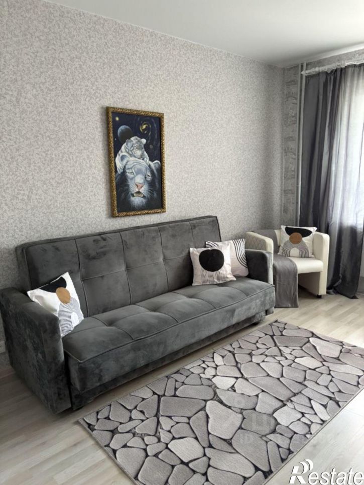 1-комн квартира ул Романтиков, 46Б,  д. 46Б
