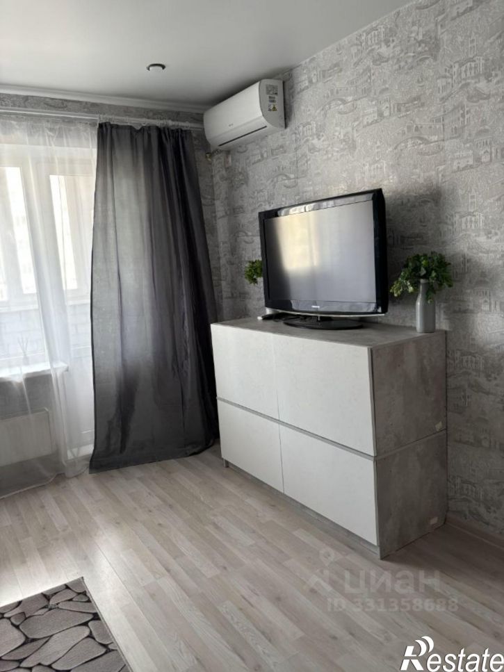 1-комн квартира ул Романтиков, 46Б,  д. 46Б