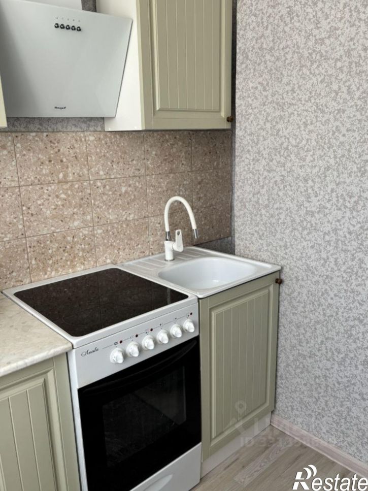 1-комн квартира ул Романтиков, 46Б,  д. 46Б