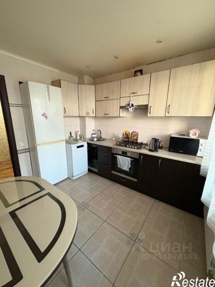 2-комн квартира улица Батавина, 9А,  д. 9А