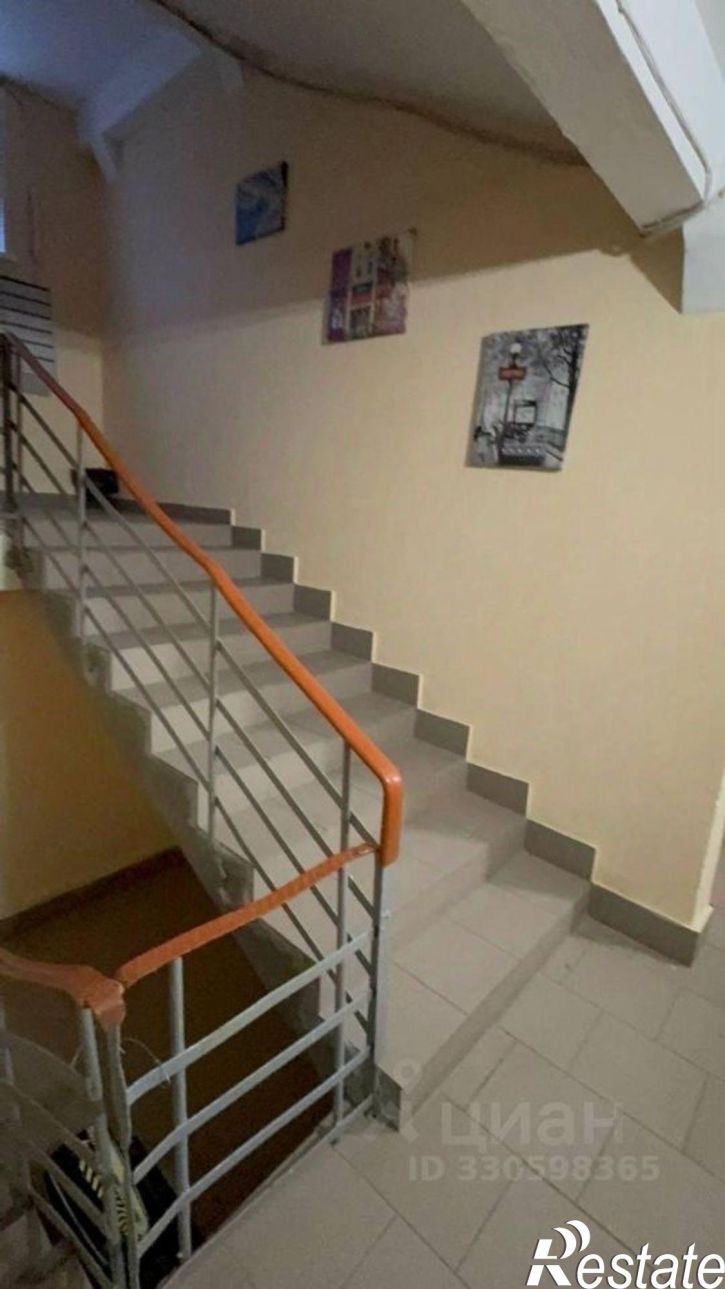 2-комн квартира Саловская улица, 10,  д. 10