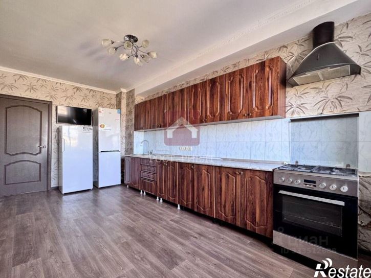 2-комн квартира улица Зарубина, 202,  д. 202