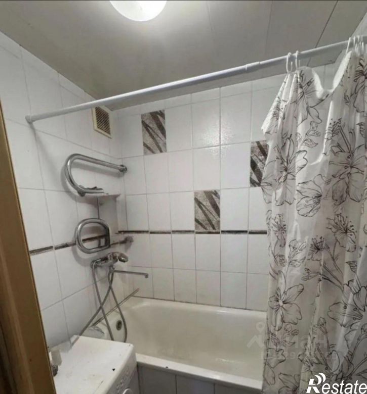 2-комн квартира улица Лебедева-Кумача, 55,  д. 55