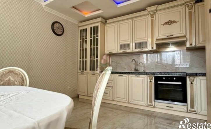 2-комн квартира проспект Героев Отечества, 4А,  д. 4А