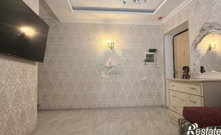 2-комн квартира проспект Героев Отечества, 4А,  д. 4А