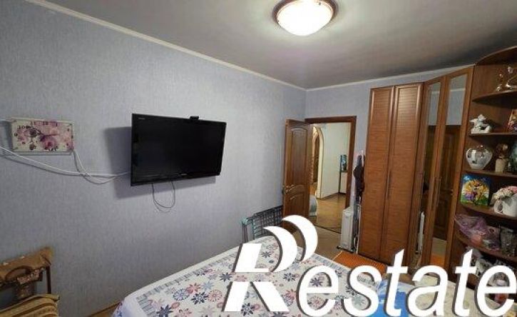 3-комн квартира улица Бардина, 8,  д. 8