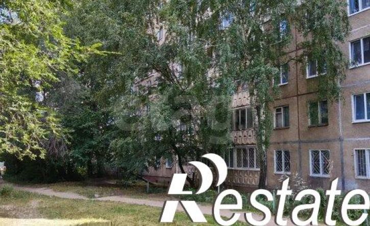 2-комн квартира улица Академика Антонова, 10,  д. 10