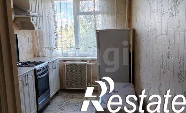 2-комн квартира улица Академика Антонова, 10,  д. 10
