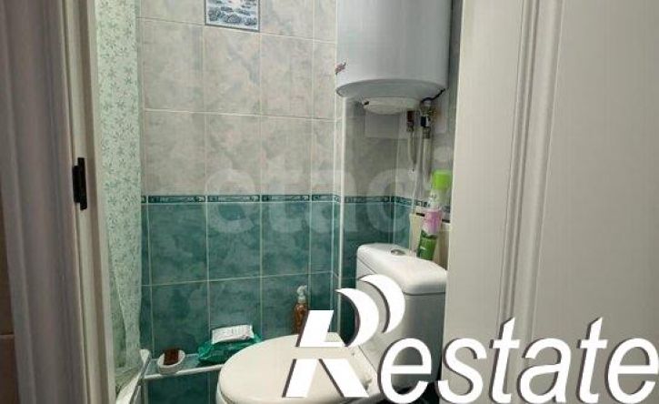 2-комн квартира улица Академика Антонова, 10,  д. 10