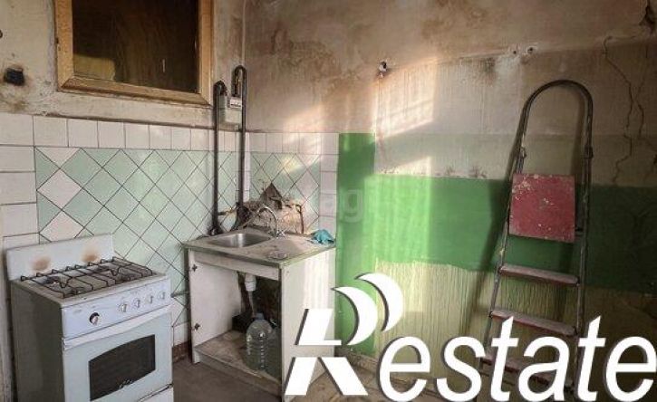 4-комн квартира улица Шехурдина, 44,  д. 44