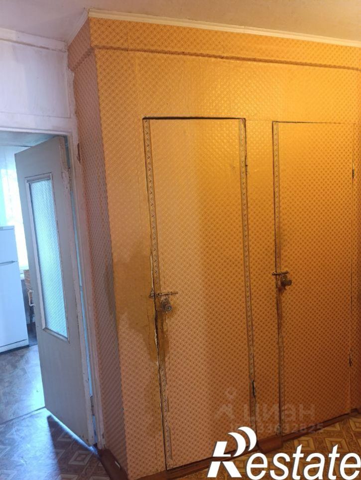 3-комн квартира улица Тархова, 4Б,  д. 4Б