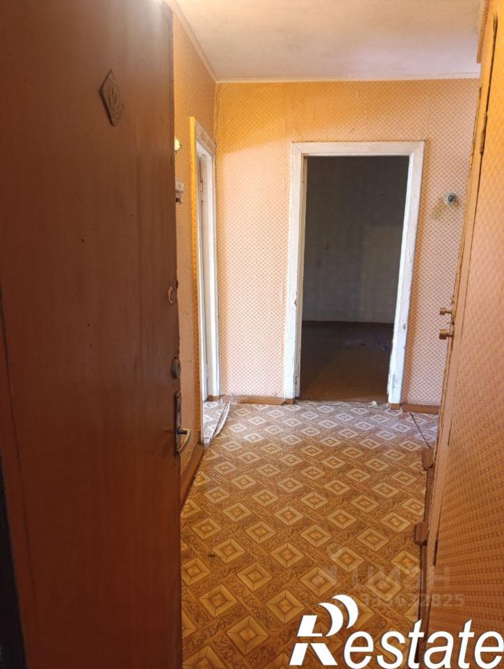 3-комн квартира улица Тархова, 4Б,  д. 4Б