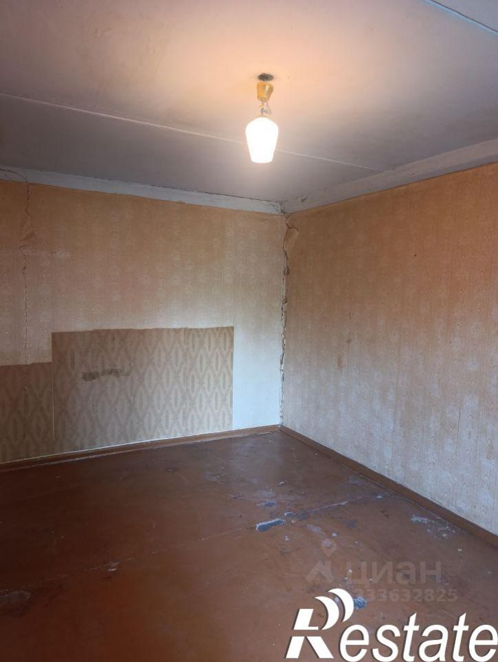 3-комн квартира улица Тархова, 4Б,  д. 4Б
