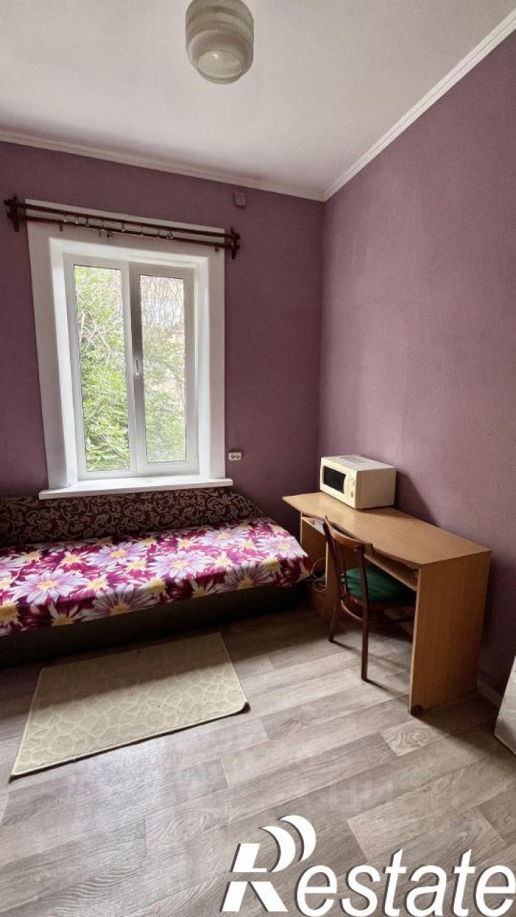 4-комн квартира Белоглинская улица, 16,  д. 16