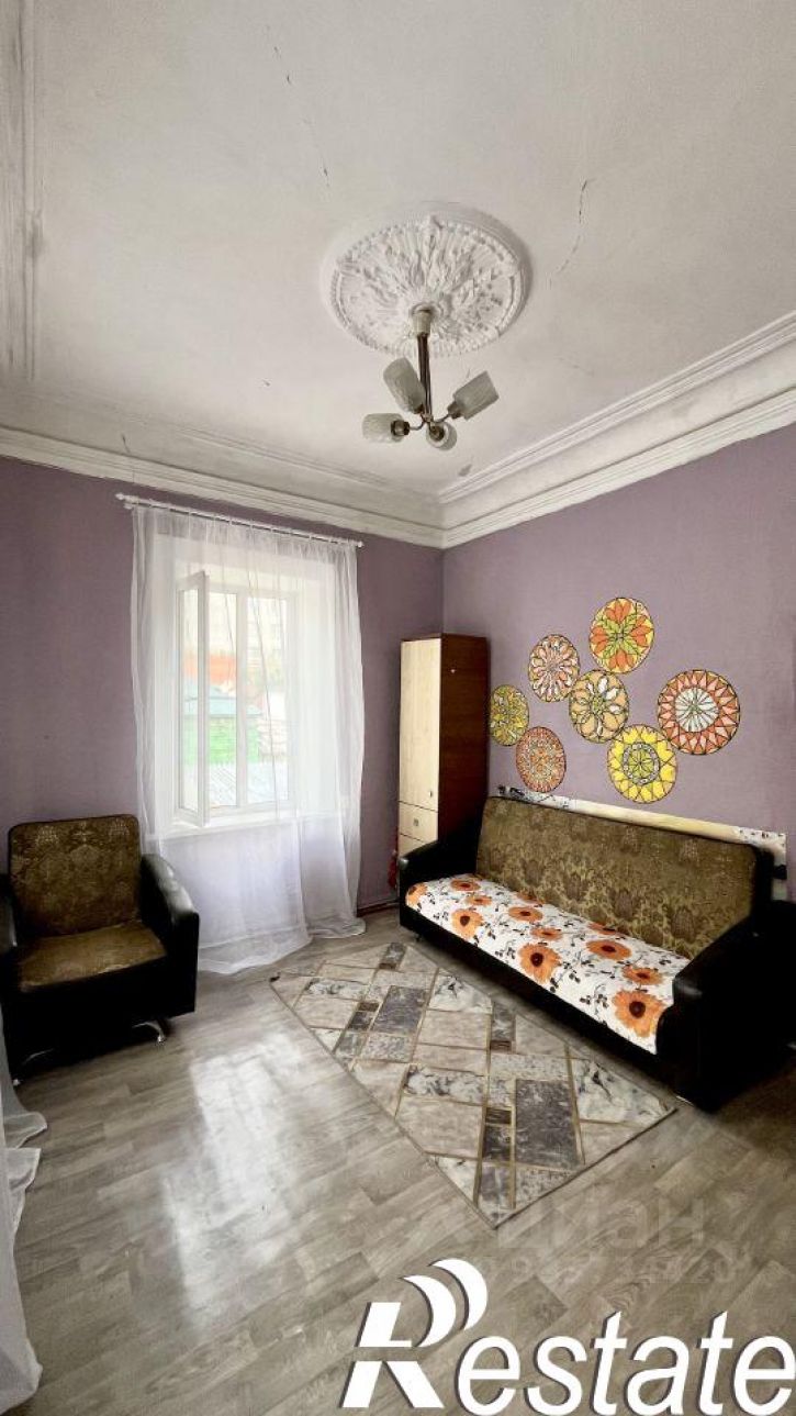 4-комн квартира Белоглинская улица, 16,  д. 16
