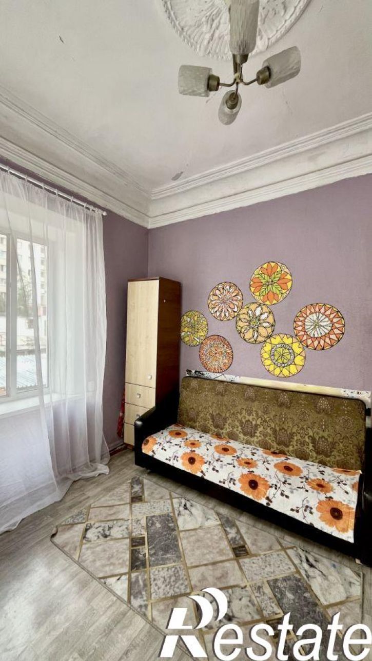 4-комн квартира Белоглинская улица, 16,  д. 16