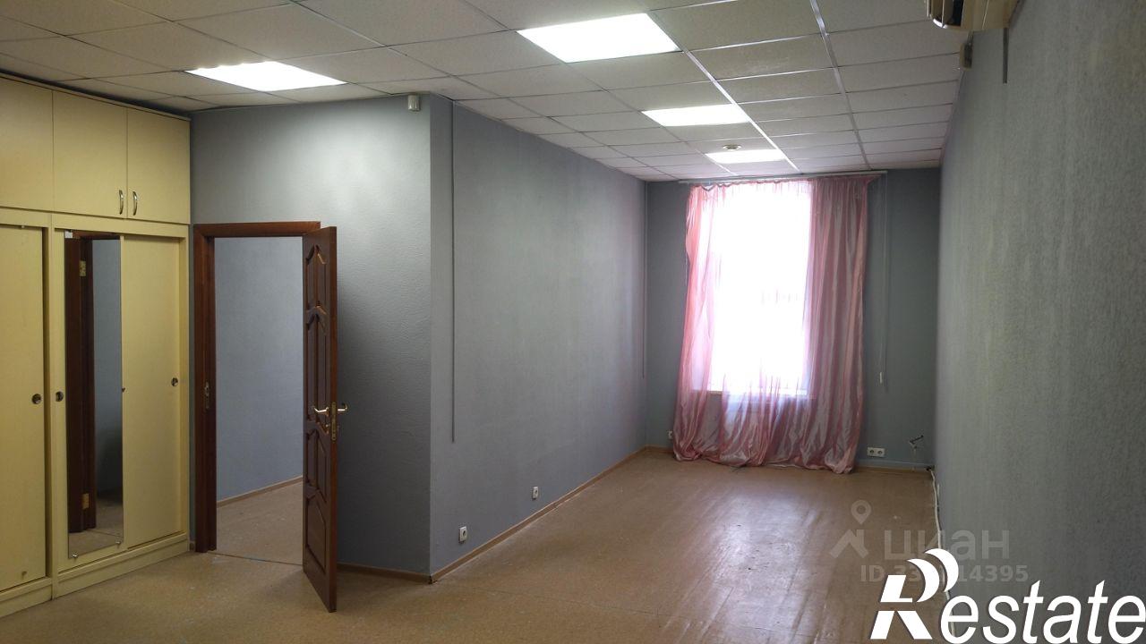 Сдать офис, помещение под офис за 18 000 рублей на улица Чапаева, 2
