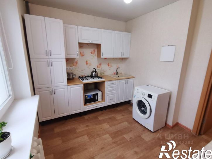 1-комн квартира Авиационная улица, 42,  д. 42