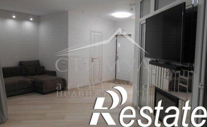 3-комн квартира улица Симбирцева, 44,  д. 44