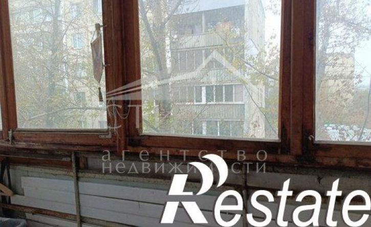 3-комн квартира проспект Строителей, 2,  д. 2
